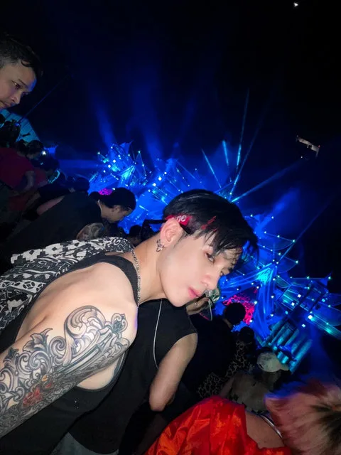 Auto รูปที่ 1